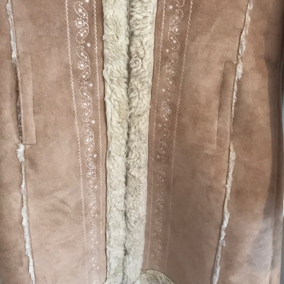 ❄️Old Navy Faux Suede Coat - Picture 6 of 8